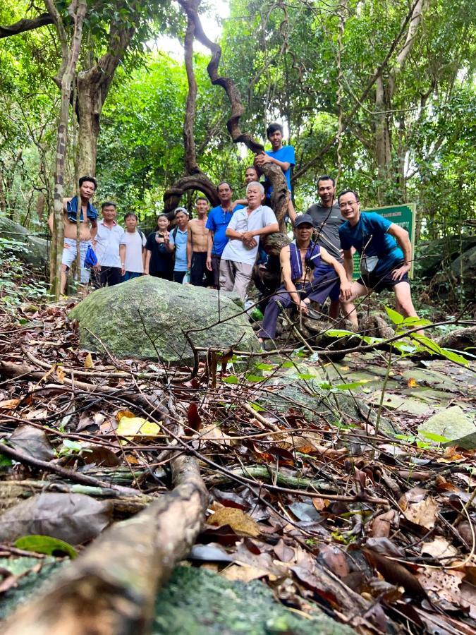 Homestay De La Rosa - Con Dao Chi Khu Co Ong エクステリア 写真