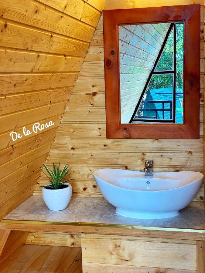 Homestay De La Rosa - Con Dao Chi Khu Co Ong エクステリア 写真